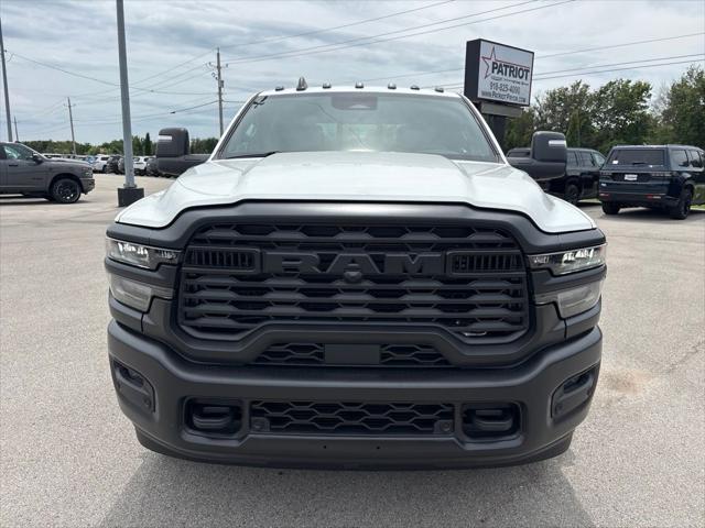 2026 Ram 3500 Tradesman Crew Cab 4x4 8 Box