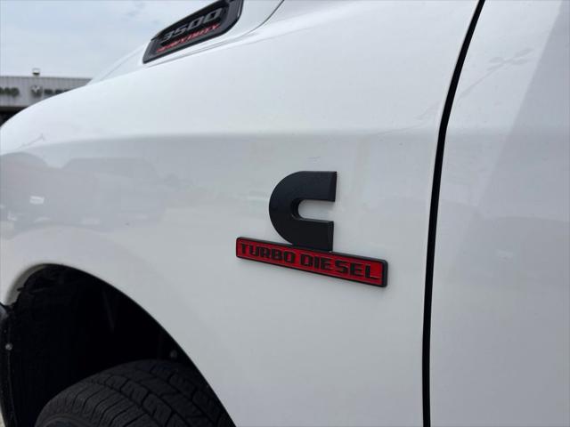 2026 Ram 3500 Tradesman Crew Cab 4x4 8 Box