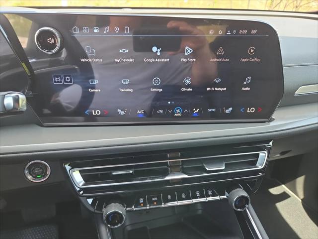 2026 Chevrolet Traverse AWD LT