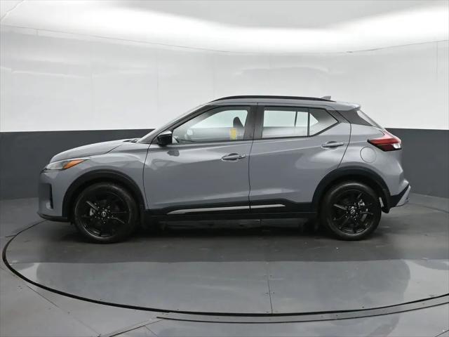 2023 Nissan Kicks SR Xtronic CVT
