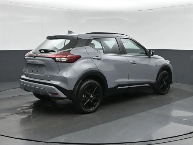 2023 Nissan Kicks SR Xtronic CVT