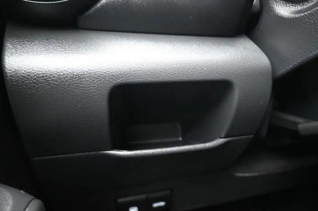 2023 Nissan Kicks SR Xtronic CVT