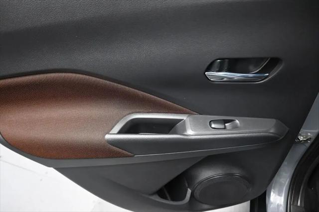 2023 Nissan Kicks SR Xtronic CVT