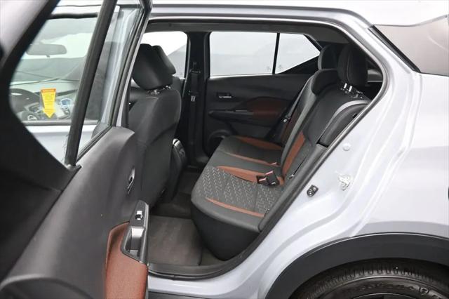 2023 Nissan Kicks SR Xtronic CVT