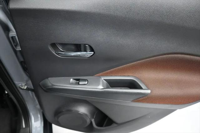 2023 Nissan Kicks SR Xtronic CVT