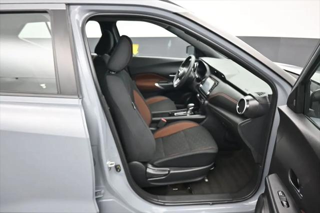 2023 Nissan Kicks SR Xtronic CVT