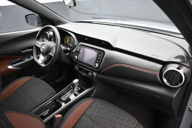 2023 Nissan Kicks SR Xtronic CVT