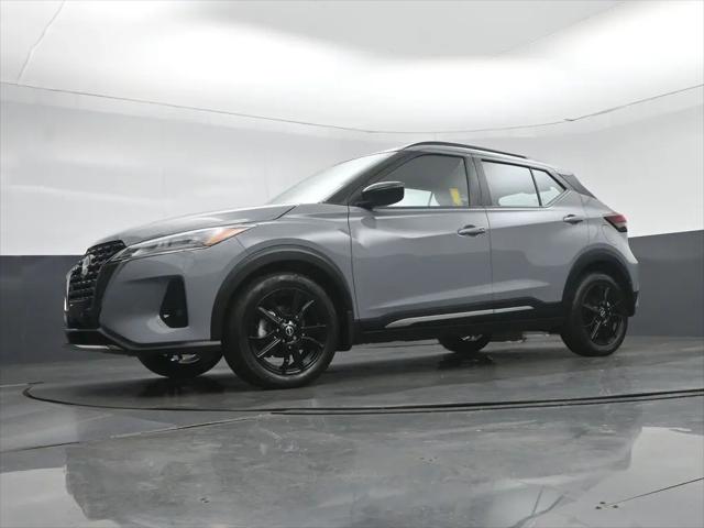 2023 Nissan Kicks SR Xtronic CVT