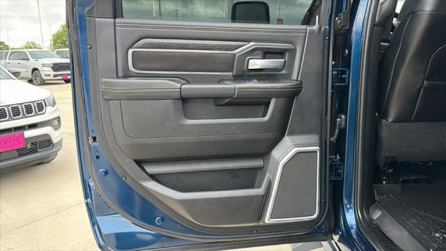 2023 Ram 2500 Laramie Crew Cab 4x4 6'4" Box