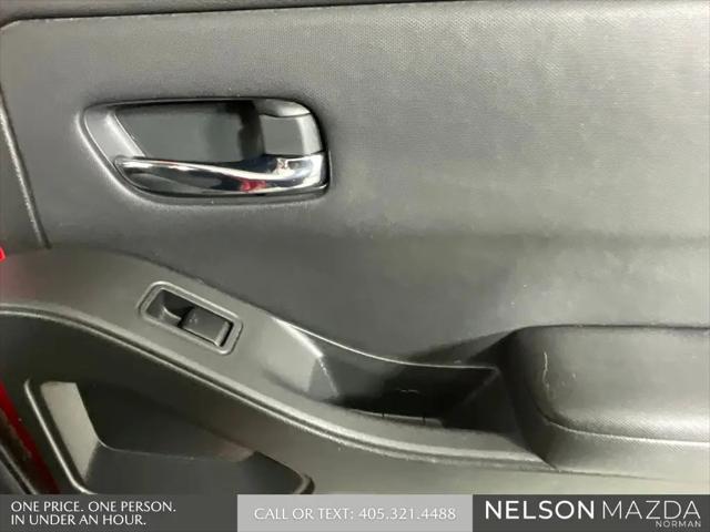 2022 Nissan Frontier Crew Cab SV 4x2