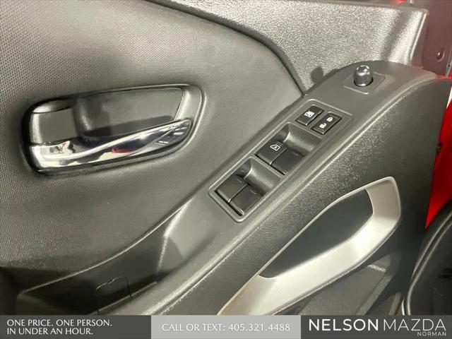 2022 Nissan Frontier Crew Cab SV 4x2