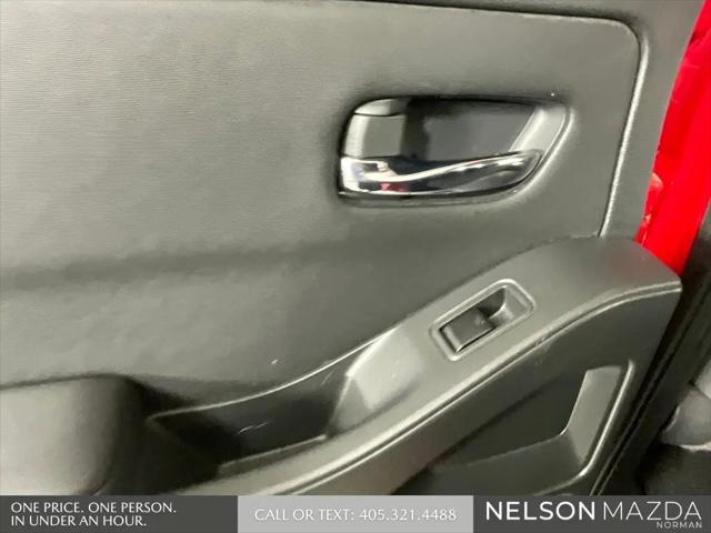 2022 Nissan Frontier Crew Cab SV 4x2