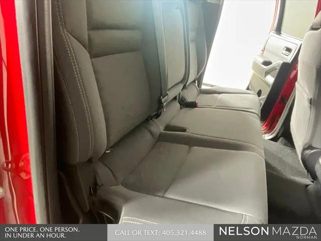 2022 Nissan Frontier Crew Cab SV 4x2