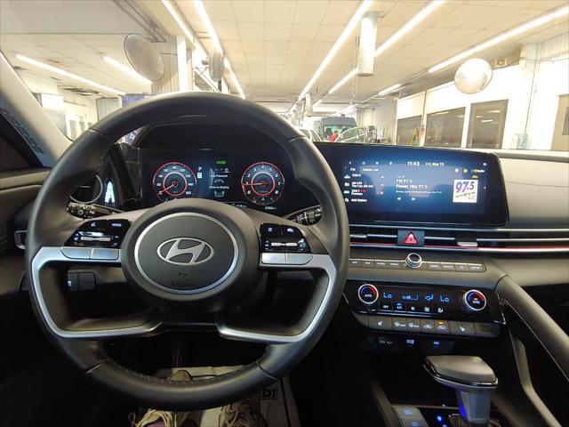 2024 Hyundai Elantra SEL