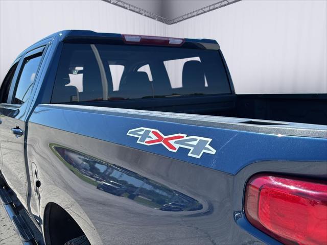 2022 Chevrolet Silverado 1500 4WD Crew Cab Short Bed RST