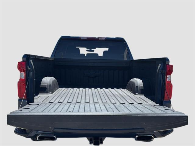 2022 Chevrolet Silverado 1500 4WD Crew Cab Short Bed RST