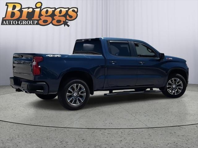 2022 Chevrolet Silverado 1500 4WD Crew Cab Short Bed RST