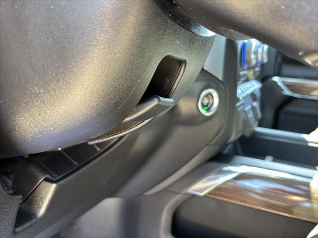 2022 Chevrolet Silverado 1500 4WD Crew Cab Short Bed RST