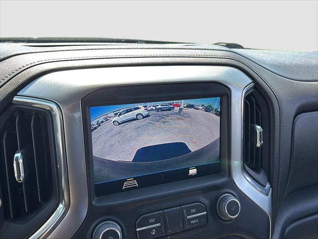 2022 Chevrolet Silverado 1500 4WD Crew Cab Short Bed RST