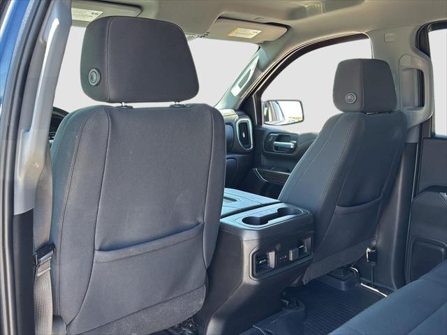 2022 Chevrolet Silverado 1500 4WD Crew Cab Short Bed RST