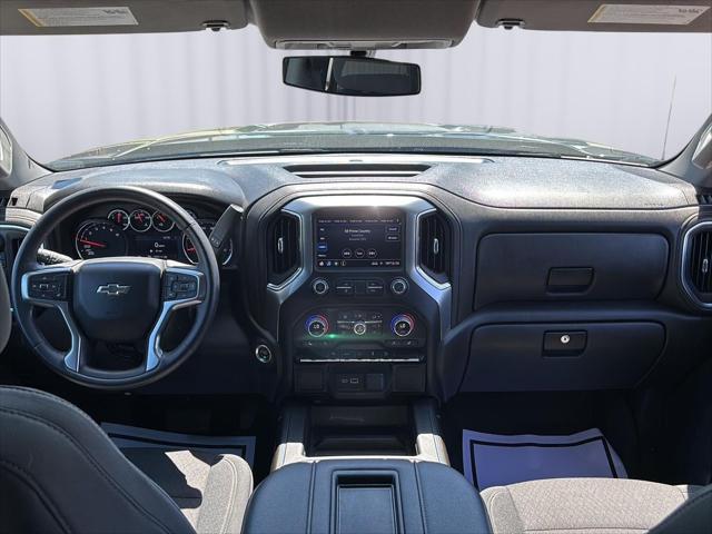2022 Chevrolet Silverado 1500 4WD Crew Cab Short Bed RST