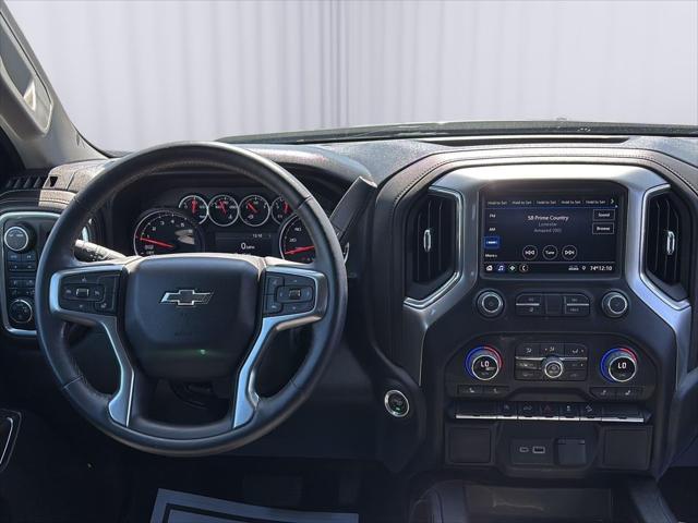 2022 Chevrolet Silverado 1500 4WD Crew Cab Short Bed RST