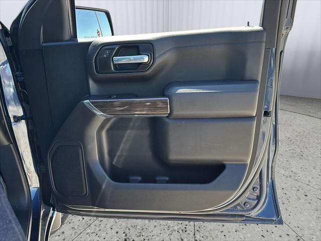 2022 Chevrolet Silverado 1500 4WD Crew Cab Short Bed RST