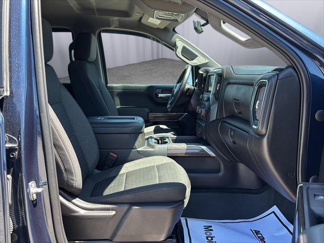 2022 Chevrolet Silverado 1500 4WD Crew Cab Short Bed RST