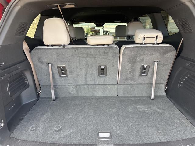 2026 GMC Acadia Elevation AWD