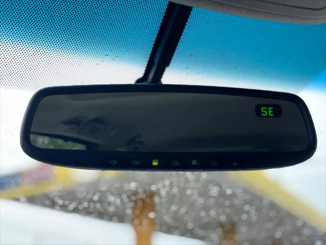 2014 Toyota Sienna XLE V6 8 Passenger
