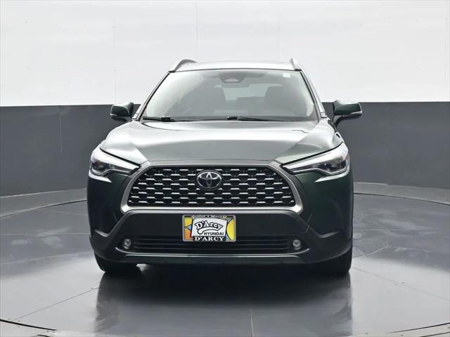 2023 Toyota Corolla Cross XLE