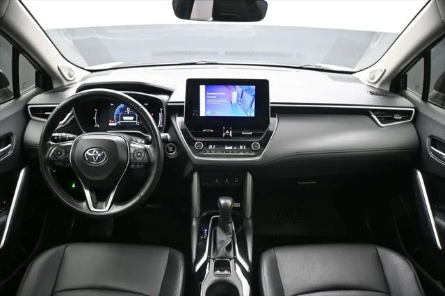 2023 Toyota Corolla Cross XLE