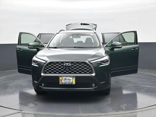 2023 Toyota Corolla Cross XLE