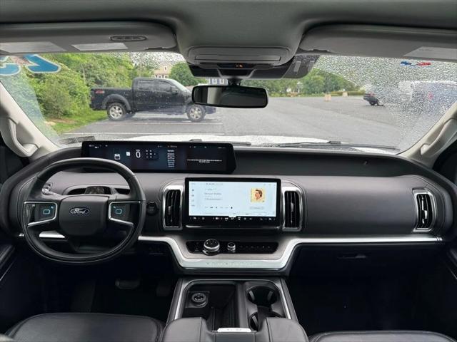 2025 Ford Expedition Platinum MAX