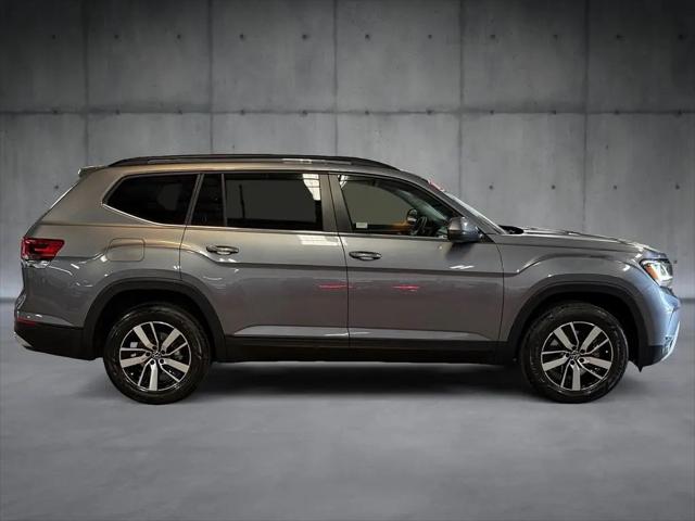2023 Volkswagen Atlas 2.0T SE