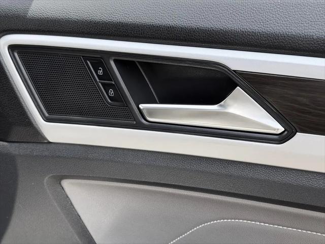 2023 Volkswagen Atlas 2.0T SE