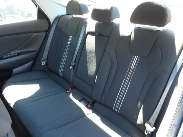 2025 Hyundai Elantra SEL Convenience