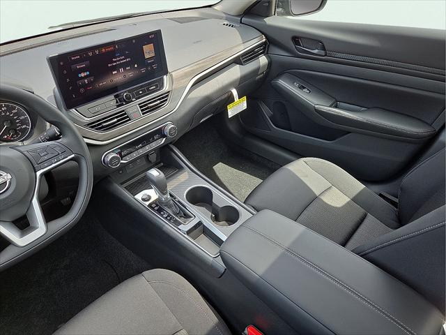 2026 Nissan Altima SV FWD