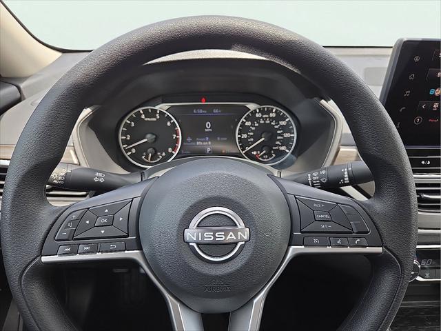 2026 Nissan Altima SV FWD