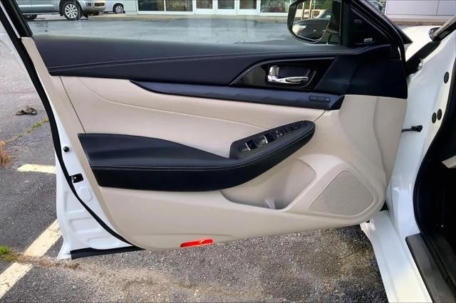 2023 Nissan Maxima Platinum Xtronic CVT