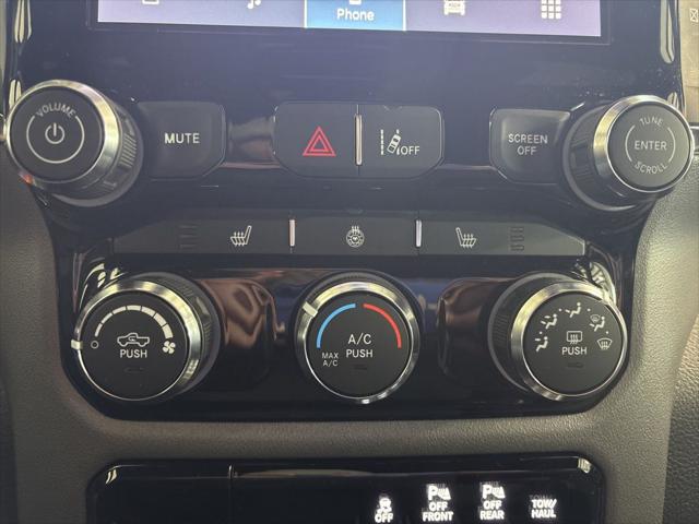 2025 Ram 1500 Big Horn Crew Cab 4x4 5'7" Box