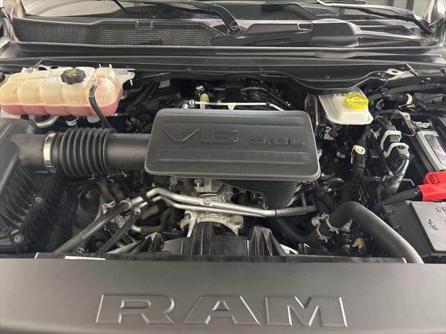 2025 Ram 1500 Big Horn Crew Cab 4x4 5'7" Box