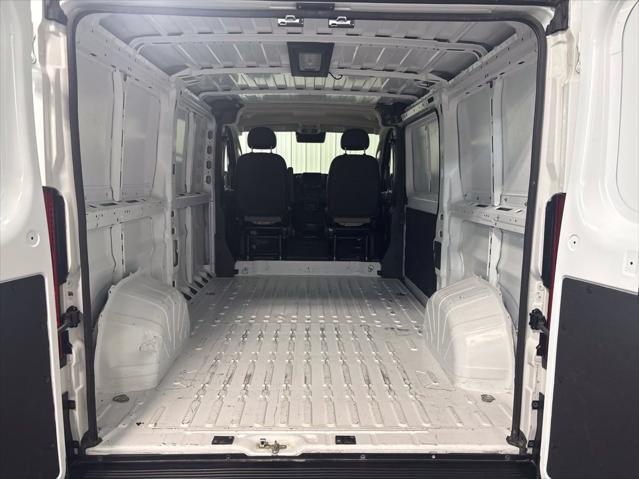 2025 Ram ProMaster 2500 Cargo Van Tradesman Low Roof 136 WB w/Pass Seat
