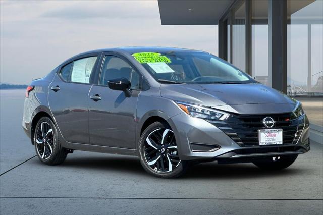 2025 Nissan Versa 1.6 SR