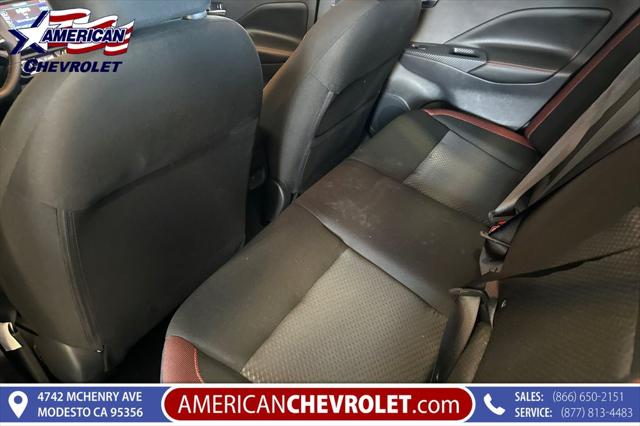 2025 Nissan Versa 1.6 SR