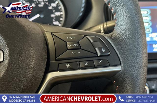 2025 Nissan Versa 1.6 SR