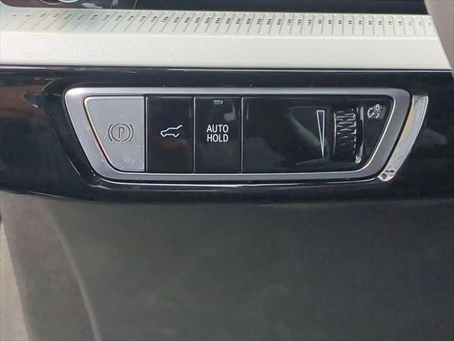 2026 Cadillac iQ Luxury