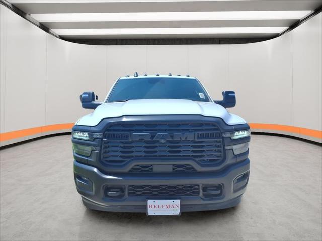 2026 RAM 3500 Chassis RAM 3500 TRADESMAN CREW CAB CHASSIS 4X4 60 CA