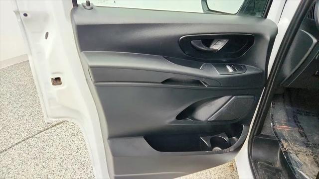 2023 Mercedes-Benz Metris Standard
