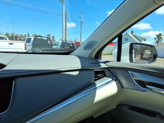 2025 Cadillac XT5 AWD Premium Luxury